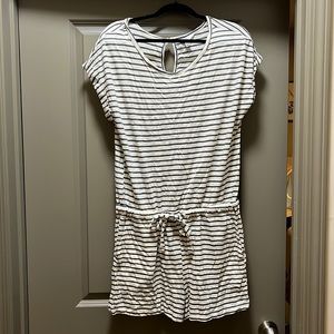 Cute blue stripe romper from Walmart. Size Medium 8-10. Fits true to size.